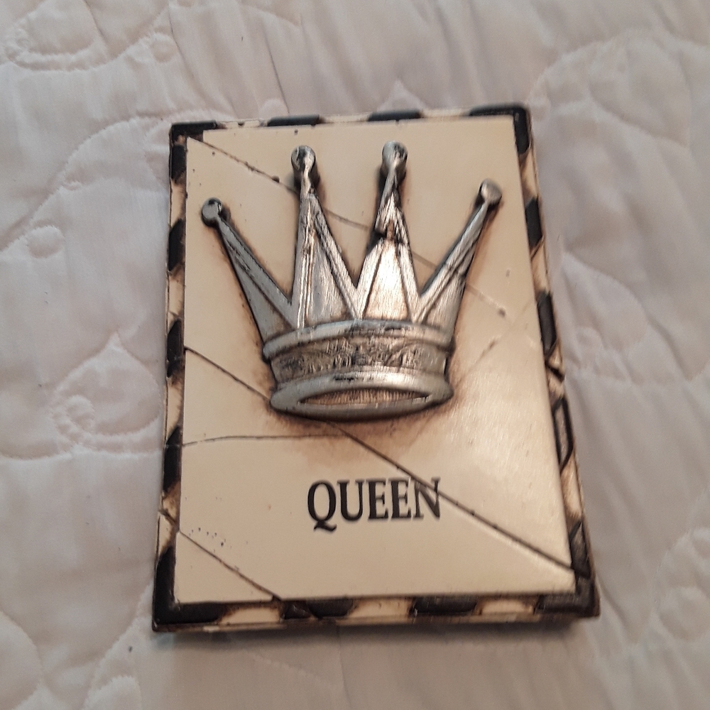 Sid Dickens Queen Crown T-25 Memory Block Tile 98